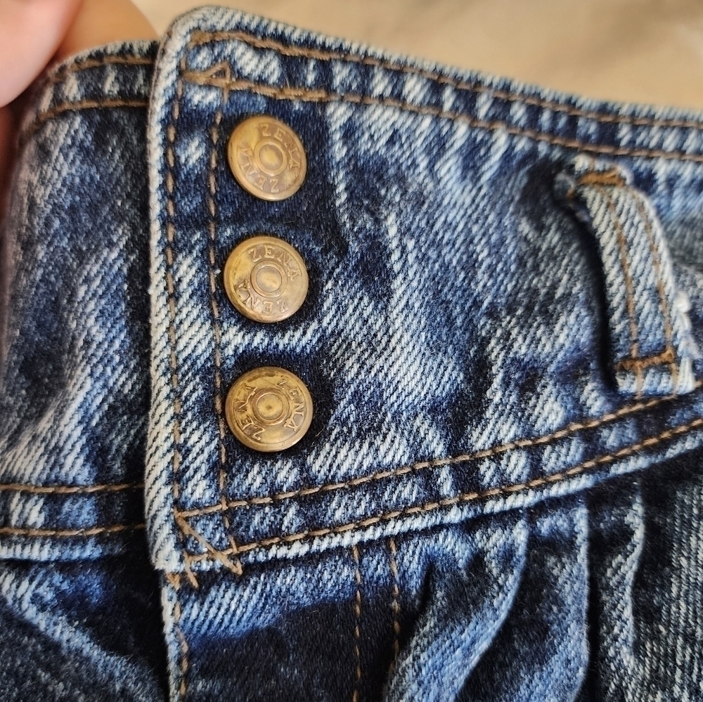 Vintage Zena Highwaisted Yoke Mom Jeans | No rear pockets | size 7 USA Made - Picture 3 of 5
